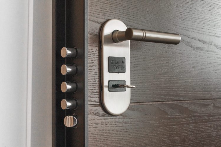 Why many entrepreneurs are investing in security businesses for sale