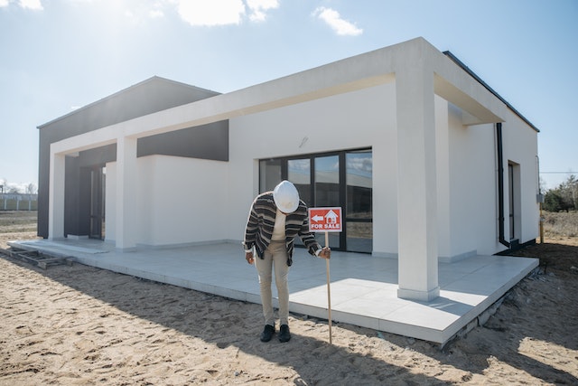 Looking to Invest in an Estate Agent Business? Here’s Why You Should!