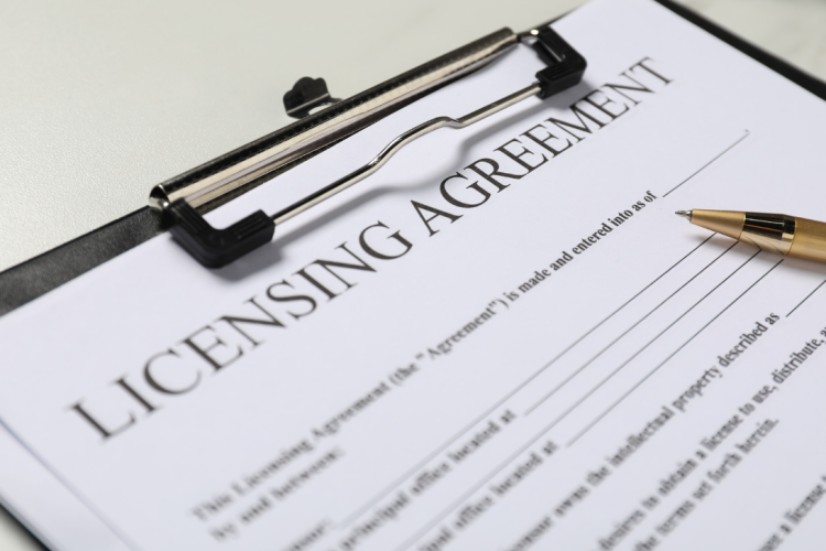 Are Franchising and Licensing the Same Thing? A Comparison Of Both Models